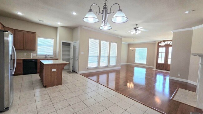 Building Photo - 16545 Antioch Ct