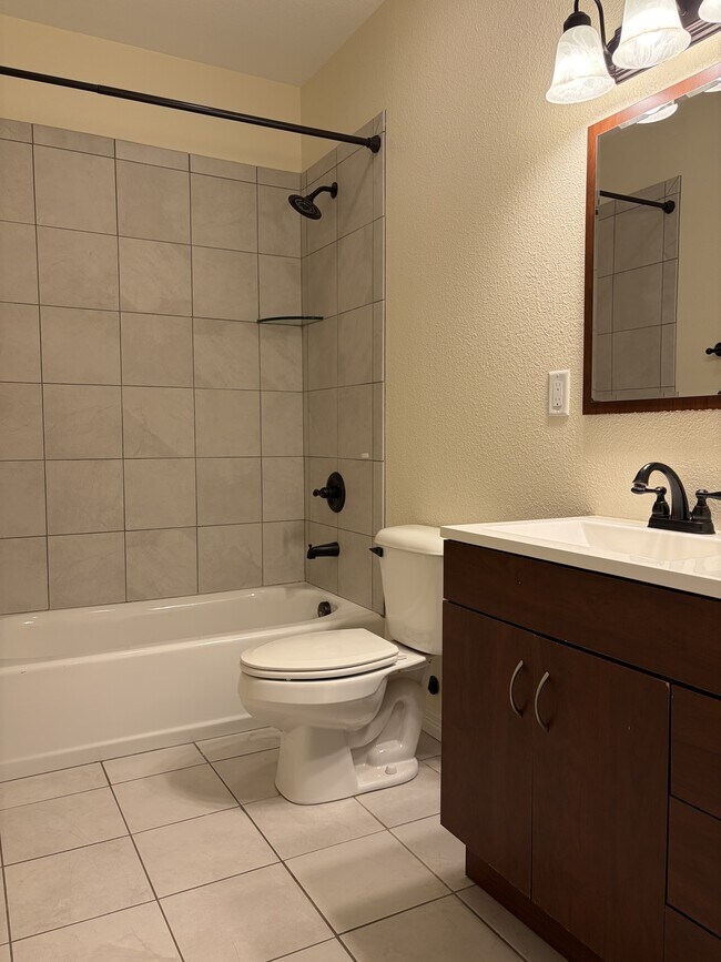 Foto del edificio - 4221 Chippewa Dr