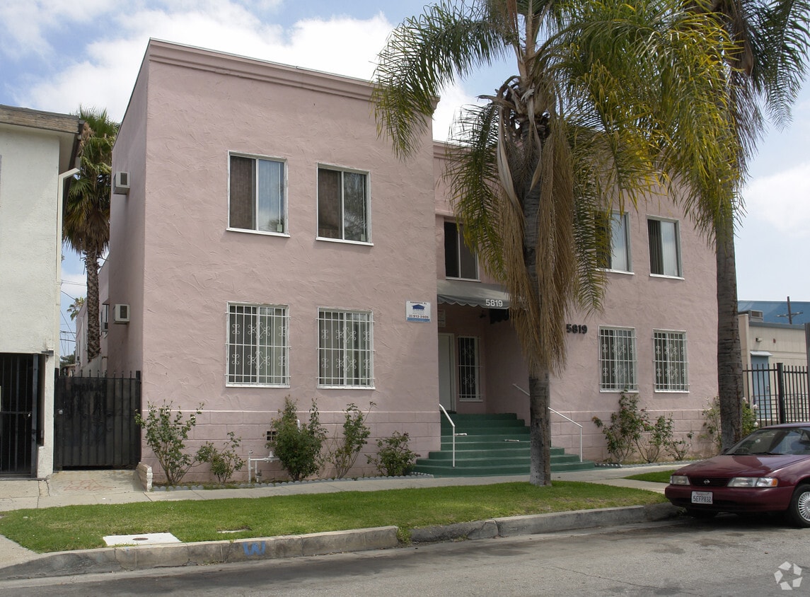 Primary Photo - 5819 Gregory Ave