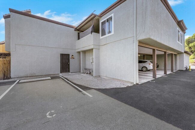 Foto del edificio - 1520 Hialeah Dr