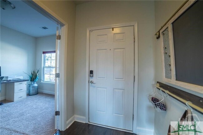 Foto del edificio - 115 Sailmaker Ln