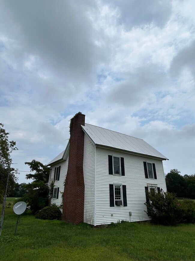 Foto del edificio - 8839 Langmaid Rd