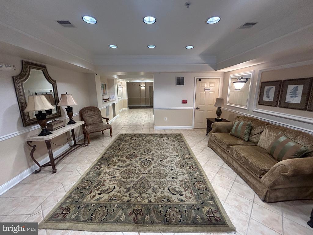 Foto principal - 5801 Clipper Ln
