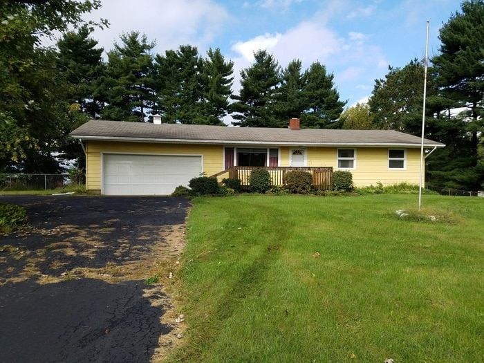 Primary Photo - 106 Sharon Heights Rd SW, Pataskala, OH 43062