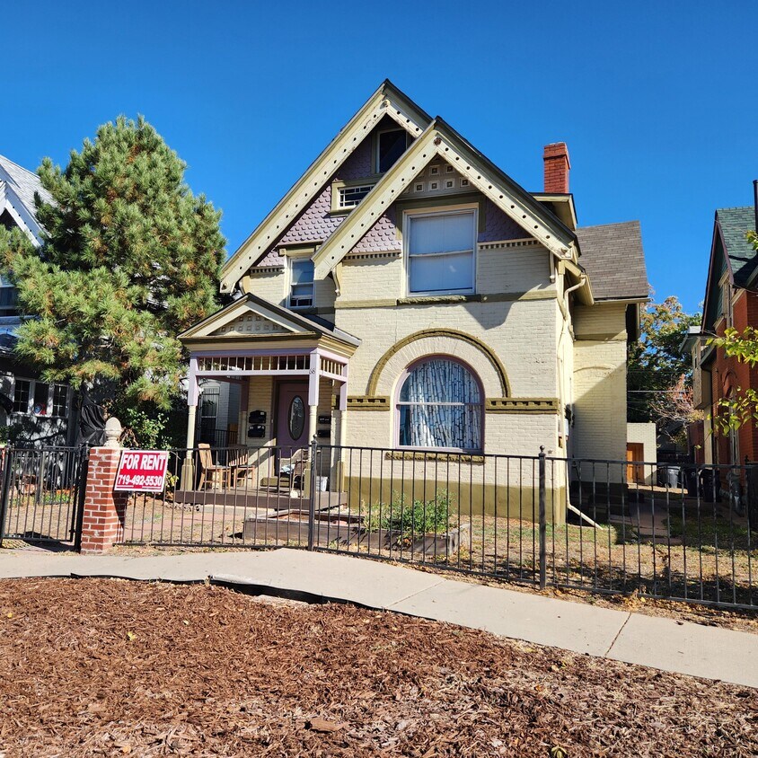 Primary Photo - 68 Lincoln St