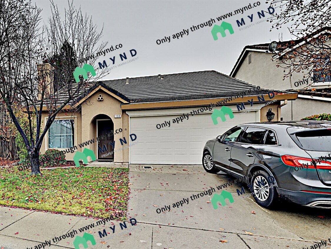 Primary Photo - 3 br, 2 bath House - 133 Bridgeway Ct