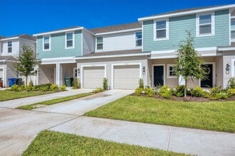 Building Photo - 15032 Cuzcorro Ct