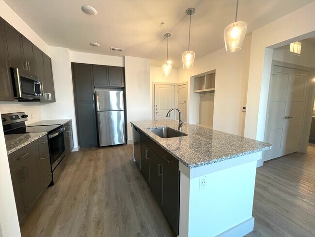 Building Photo - 4320 S Legacy Dr