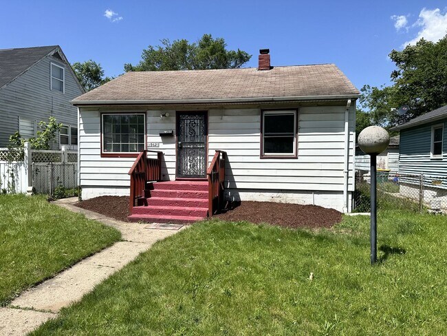 Building Photo - Stunning 2 bedroom Accepting Section 8