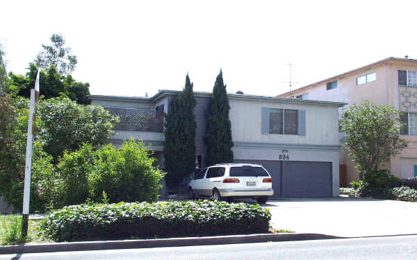 Foto principal - 834 Lincoln Blvd