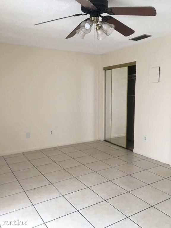 Foto del edificio - 1040 Miami Blvd