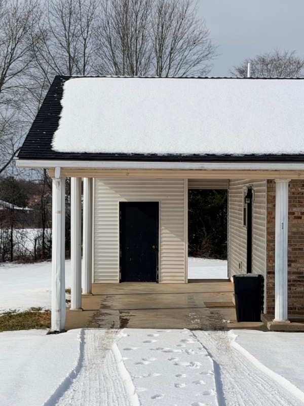 Building Photo - 8385 Shell Ln NW