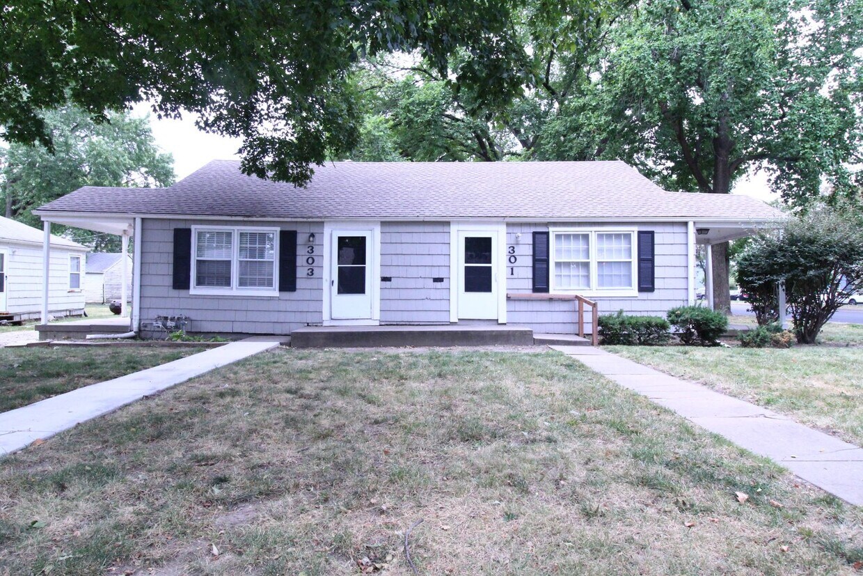 Foto principal - One Bedroom Duplex in North Kansas City
