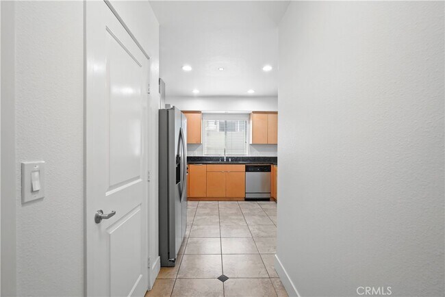 Building Photo - 11312 Huston St