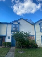 Building Photo - 2864 Wareham Ct