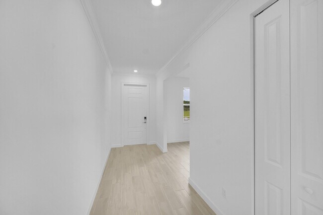 Foto del edificio - 6433 Cedar Pl