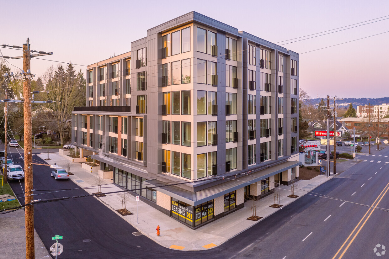 Foto principal - Rose City Flats: New Apartments near the I...