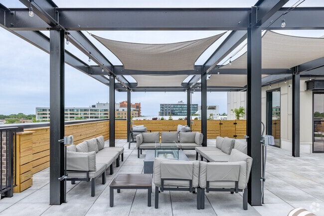 Terrace - Tapestry Station Apartments