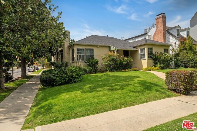 Foto del edificio - 10593 Wilkins Ave
