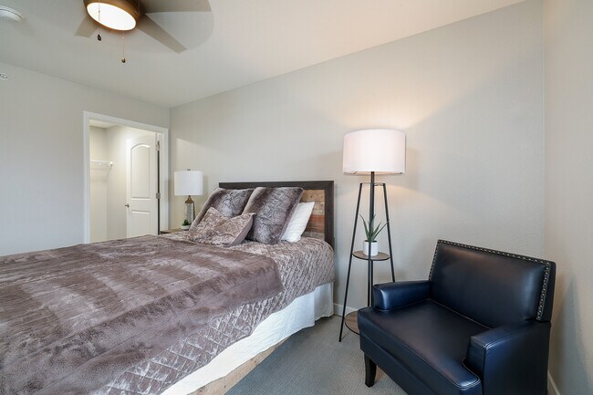 Dormitorio principal de Santa Fe - Horizon Trails Apartments