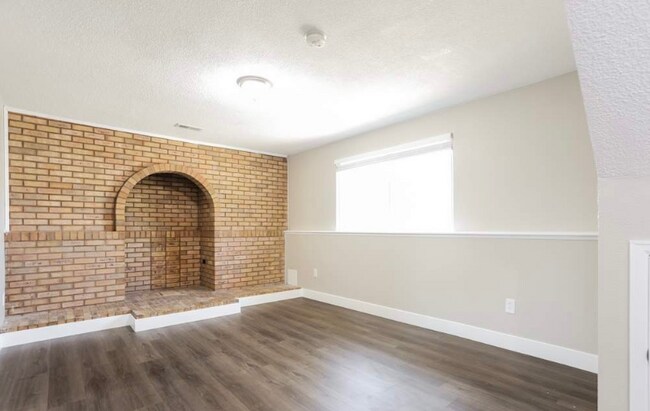 Building Photo - 19459 E Nassau Dr