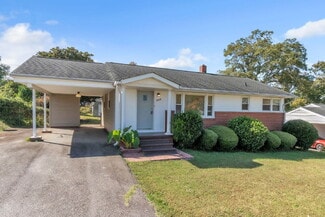 Building Photo - 711 Spring Hill Ave