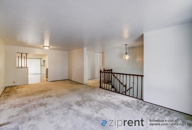 Foto del edificio - 743 Prairie Creek Dr