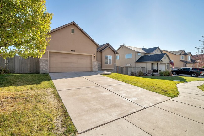 Building Photo - Rental in Eagle Mountain