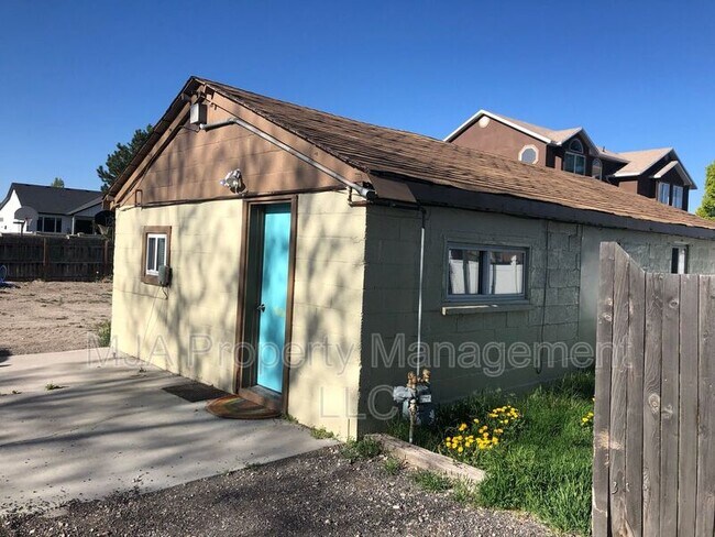 Building Photo - 11164 S Temple Dr