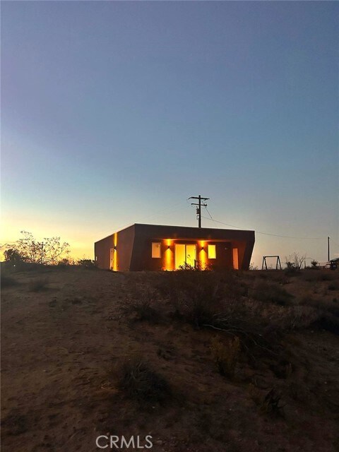 Primary Photo - 811 Tahoe Ave