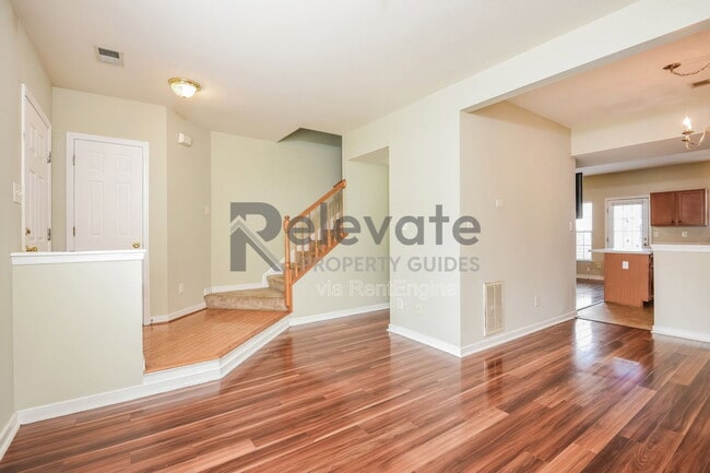 Building Photo - 5504 Springwater Ln