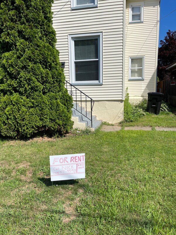 Primary Photo - 50 Carlton Ave