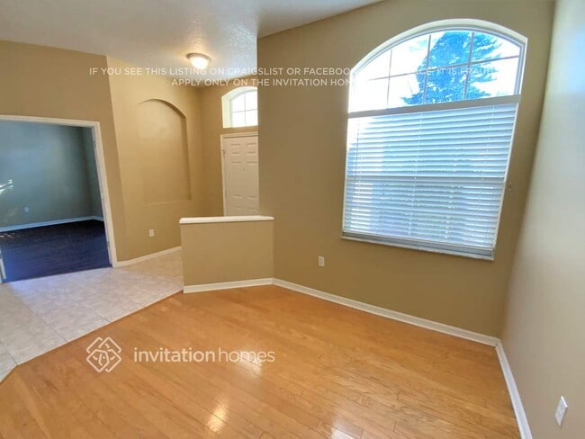 Building Photo - 1649 Oak Park Ct