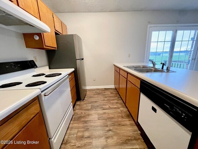 Foto del edificio - 456 Joy Ave