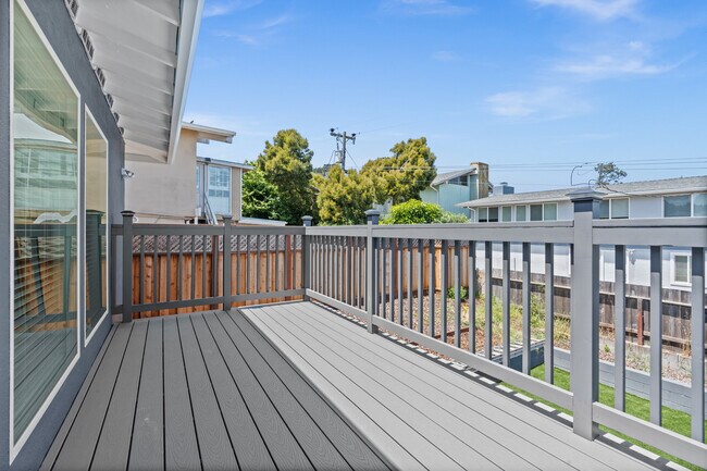 Foto del edificio - 2480 Ardee Ln