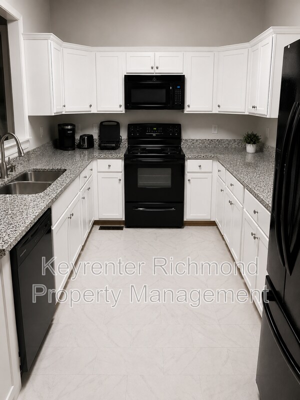 Foto del edificio - 117 E 13th St