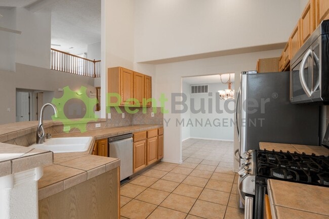 Building Photo - CALL US TODAY AT (505) 808-6467 TO SCHEDUL...