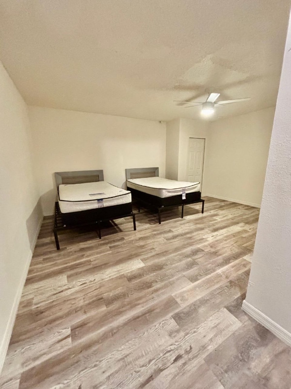 Building Photo - 8130 Rolling Log Dr