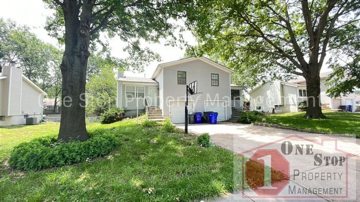 Foto principal - Beautiful 3 Bedroom 1 Bathroom Home in Ola...