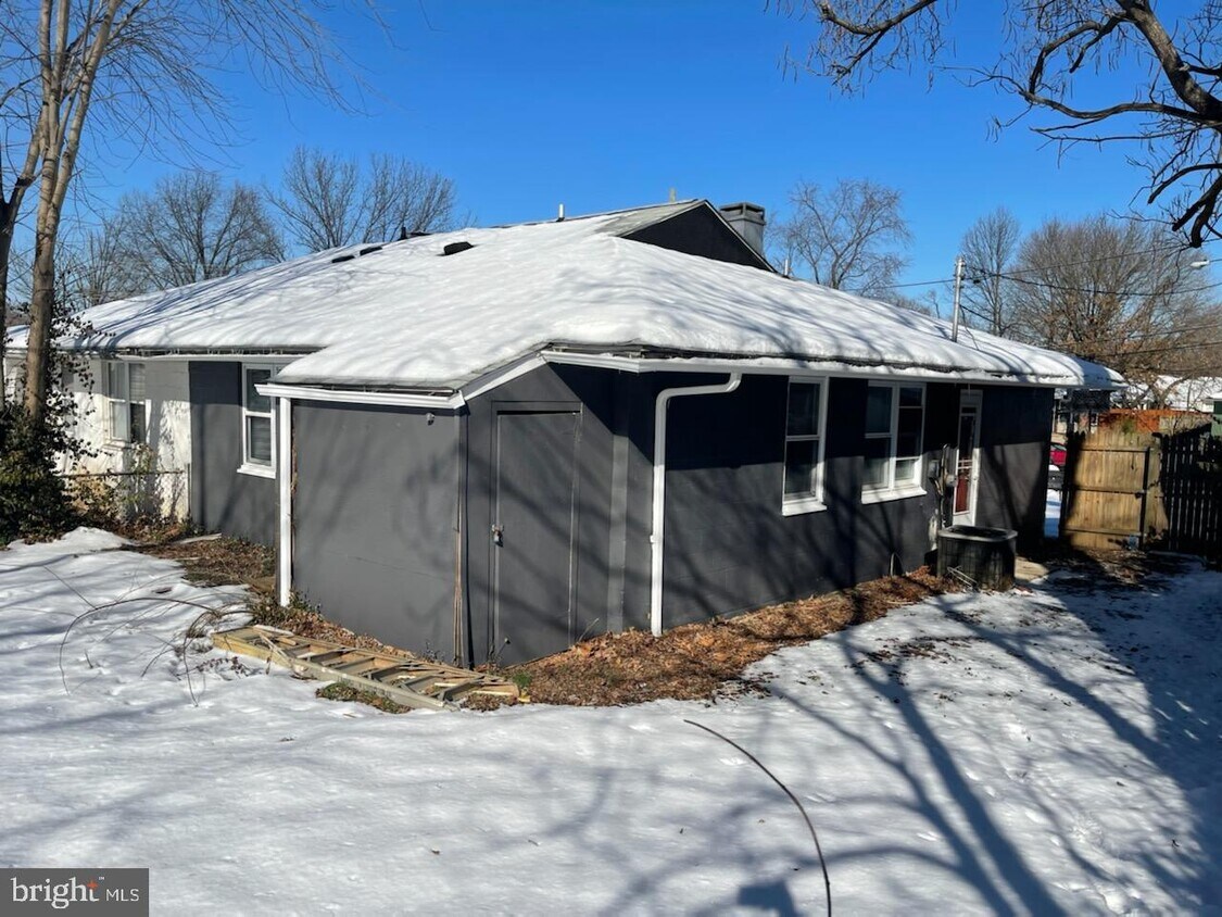 1804 Allendale Ct, Landover, MD 20785 House Rental in Landover, MD