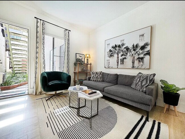 Foto del edificio - 4153 Idaho St