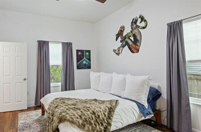 Foto del edificio - 2330 W St Louis St