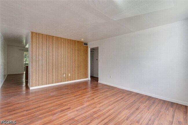 Foto del edificio - 2828 Jackson St