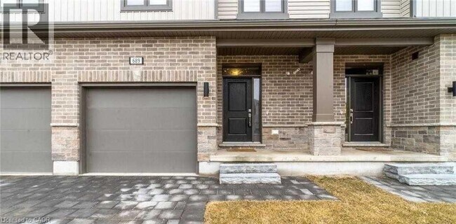 Photo du bâtiment - 689 Chelton Rd