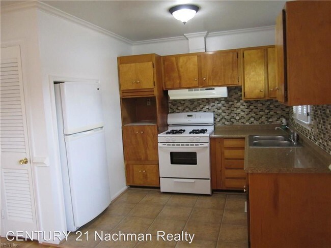 Foto del edificio - 3 br, 1 bath House - 1204 Warfield Drive