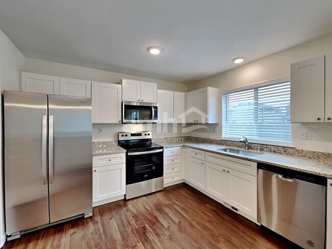 Foto del edificio - 19229 26th Ave Ct E