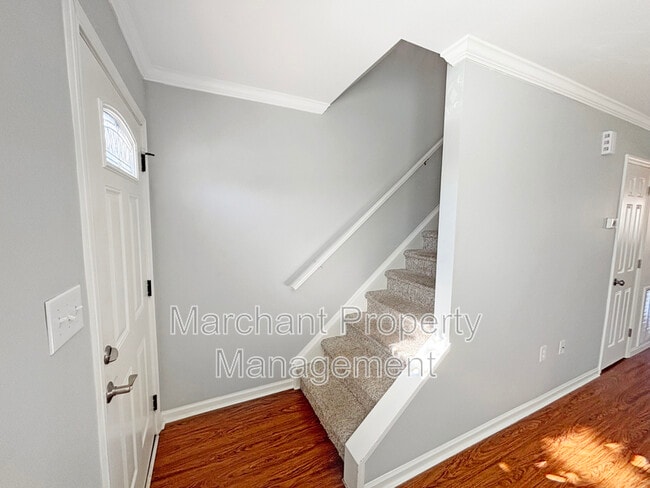 Foto del edificio - 101 Pendleton Ct