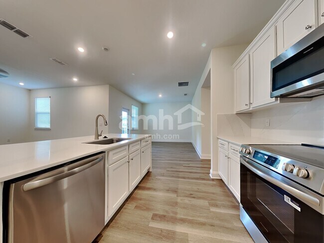 Foto del edificio - 12677 Percy Frst Ln