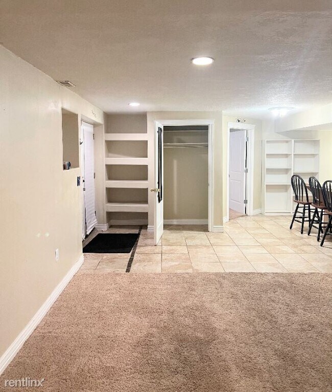 Building Photo - 3 br, 2 bath House - 7687 S 1650 E 2 Unit 2