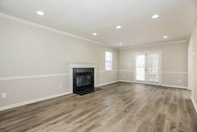 Foto del edificio - 5406 Carronbridge Ln